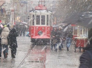 taksim-den-kar-manzaralari-4230739_7484_o